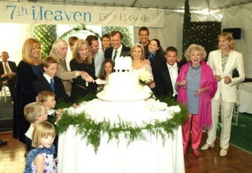 Photos de Mackenzie Rosman - Celebration of 150 episodes of 7th Heaven - 7